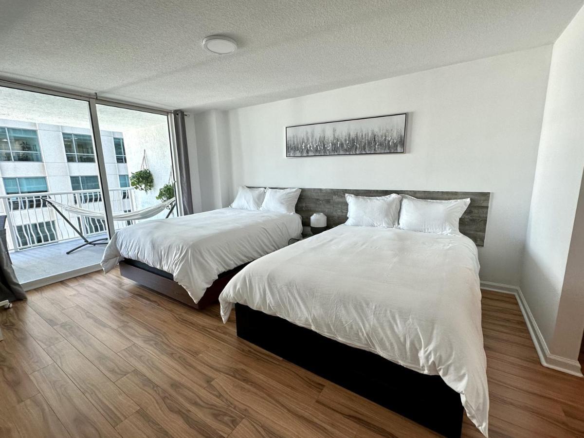City & Sea View+Free Parking Modern Condo Miami Exterior photo