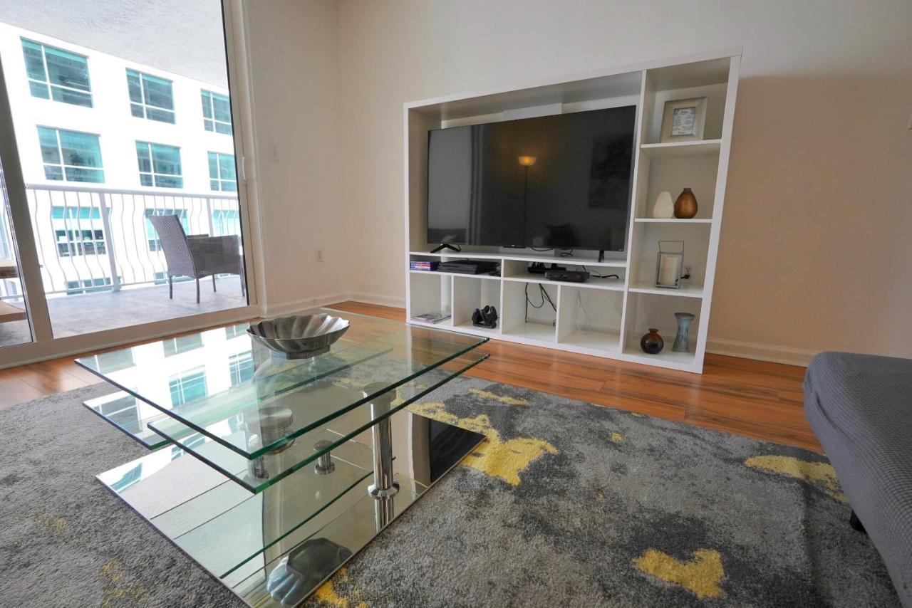 City & Sea View+Free Parking Modern Condo Miami Exterior photo